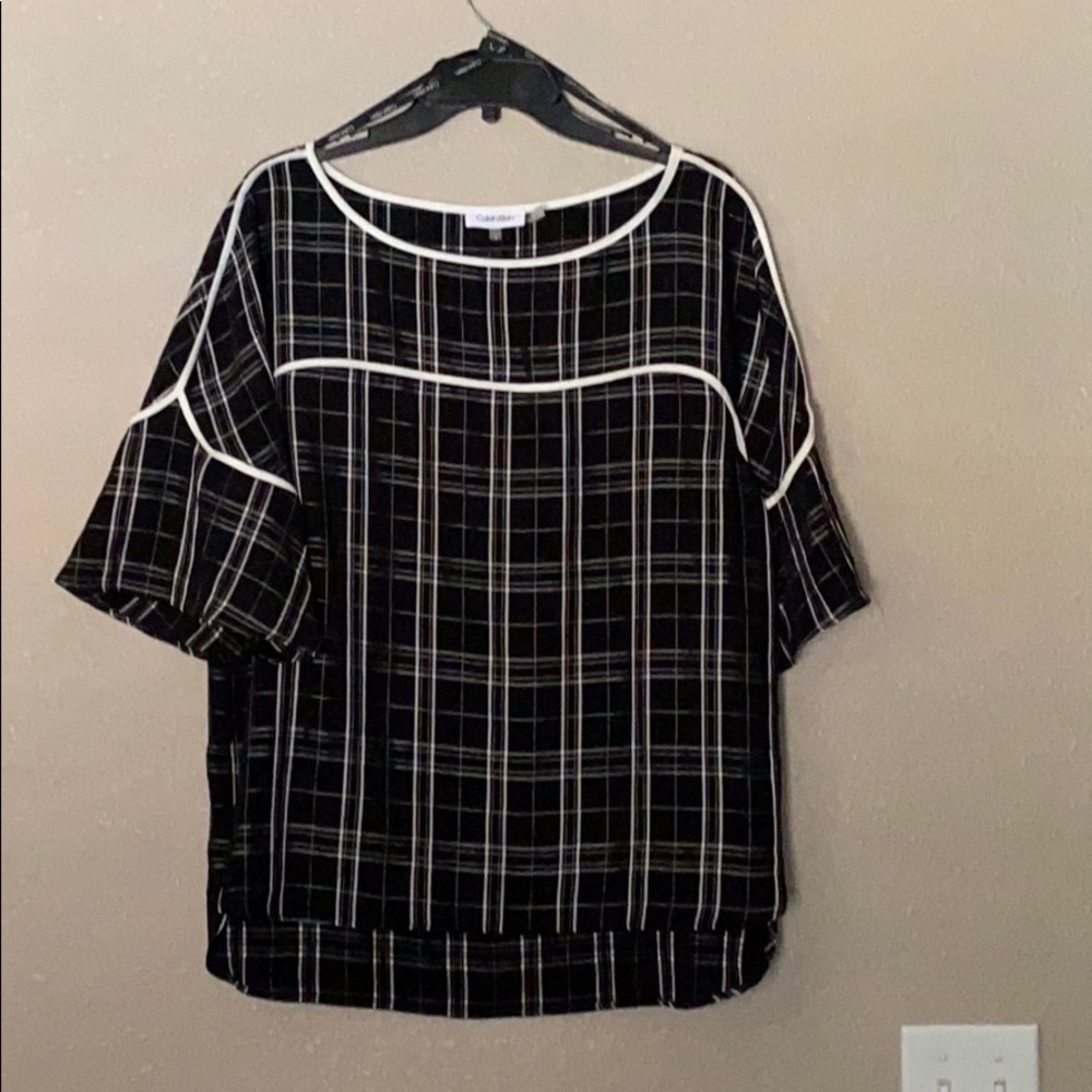 Black and white blouse